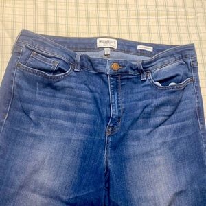 WilliamRast jeans unisex, size 32. Straight leg cut.